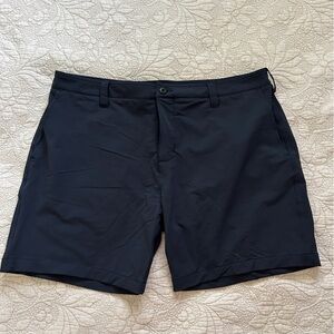 American Giant Men’s golf shorts. 38W 7L. Navy.